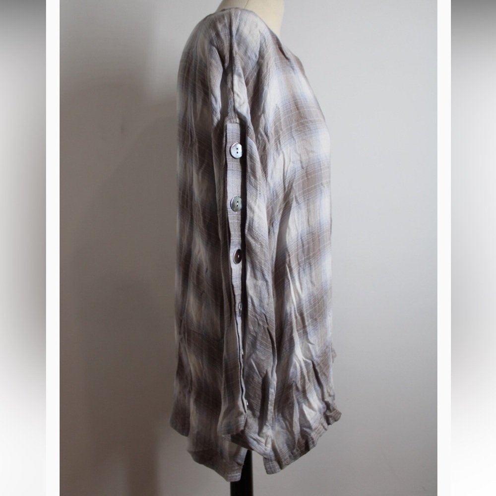 Soft Surroundings Herringbone Pattern Top In Gray… - image 4